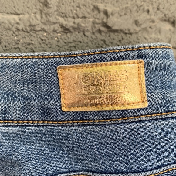 Jones New York Wide Leg Jeans size 4 - Picture 3 of 5